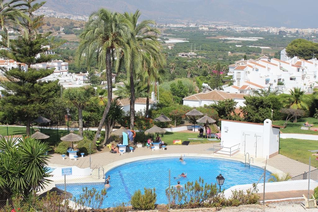 Ferienwohnung Townhouse In Punta Lara Nerja Exterior foto